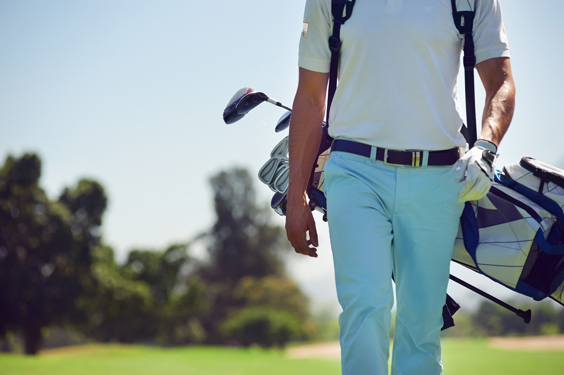 Golfer St-Lorenz AdobeStock_60008831